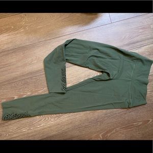 Aeri Army Green Lace Leggings